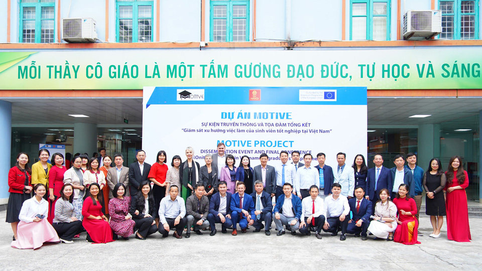 Đại học Thái Nguyên tham dự sự kiện truyền thông và tọa đàm tổng kết dự án Giám sát xu hướng việc làm của sinh viên tốt nghiệp tại Việt Nam